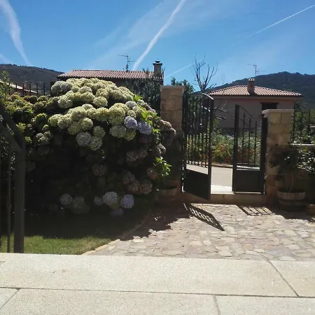 Casa Rural Rio La Llana Semesterbostad *
