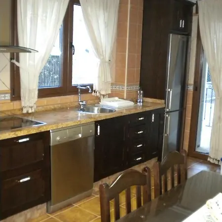 Casa Rural Rio La Llana Semesterbostad