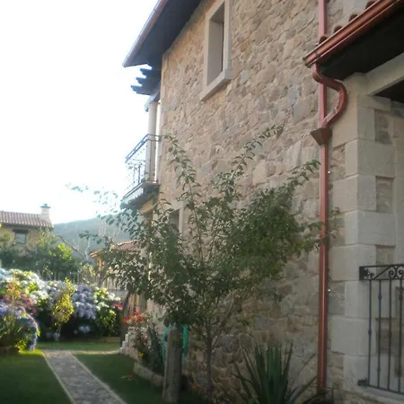 Semesterbostad Casa Rural Rio La Llana *